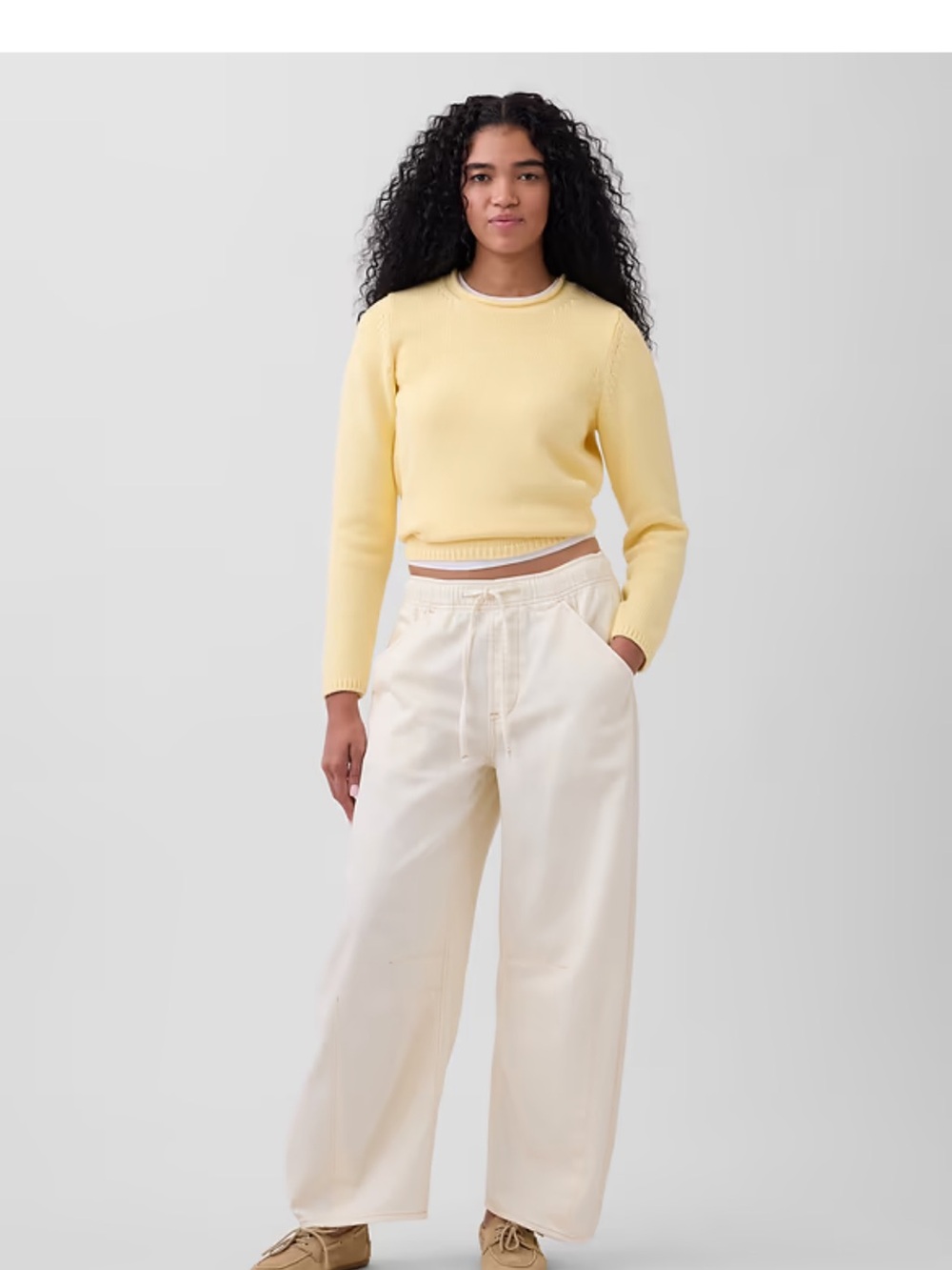 GAP Barrel Leg Pants in Cream
